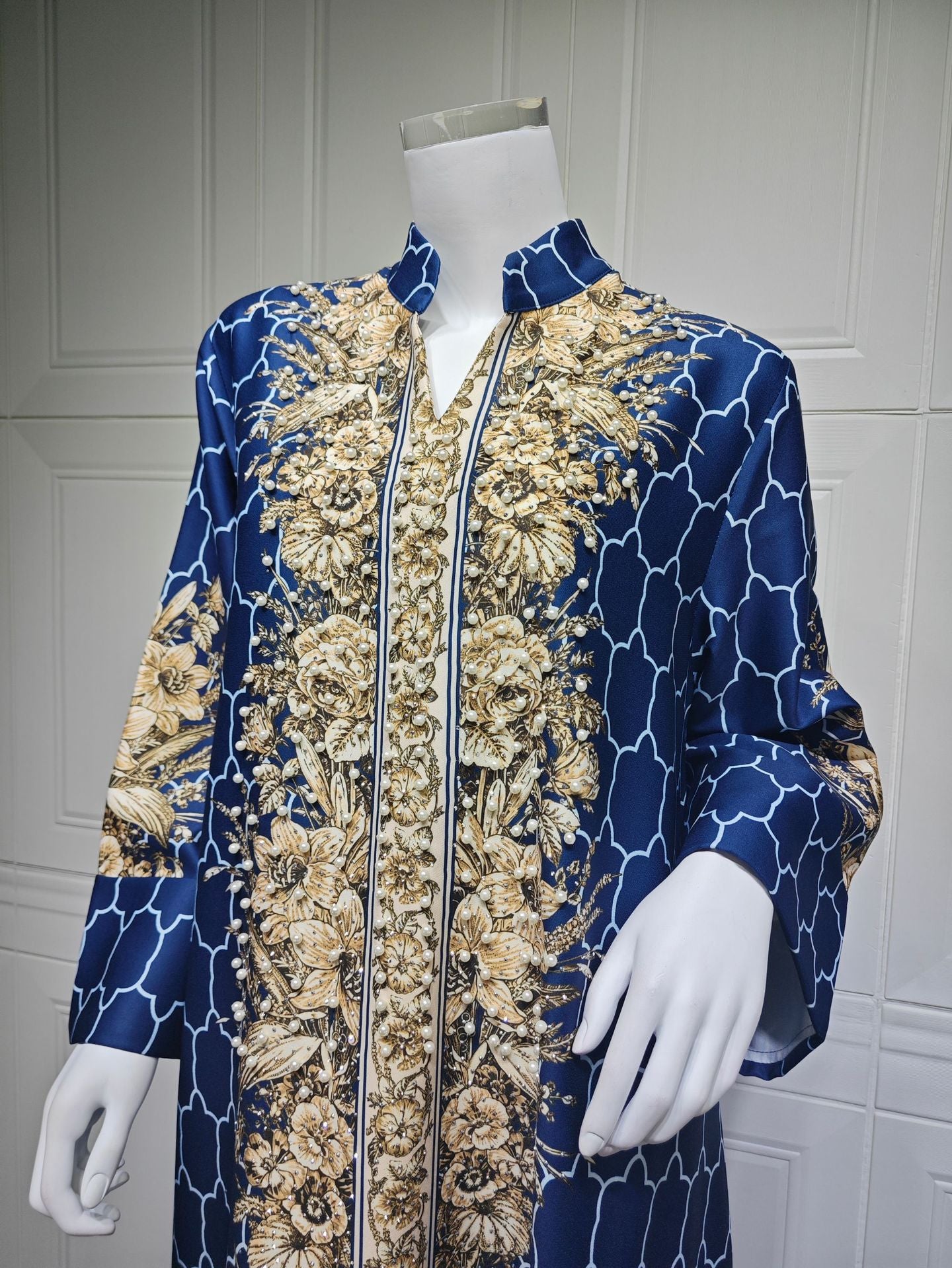 Royal Bloom Embellished Abaya Kaftan (Flash Sale 50% OFF)