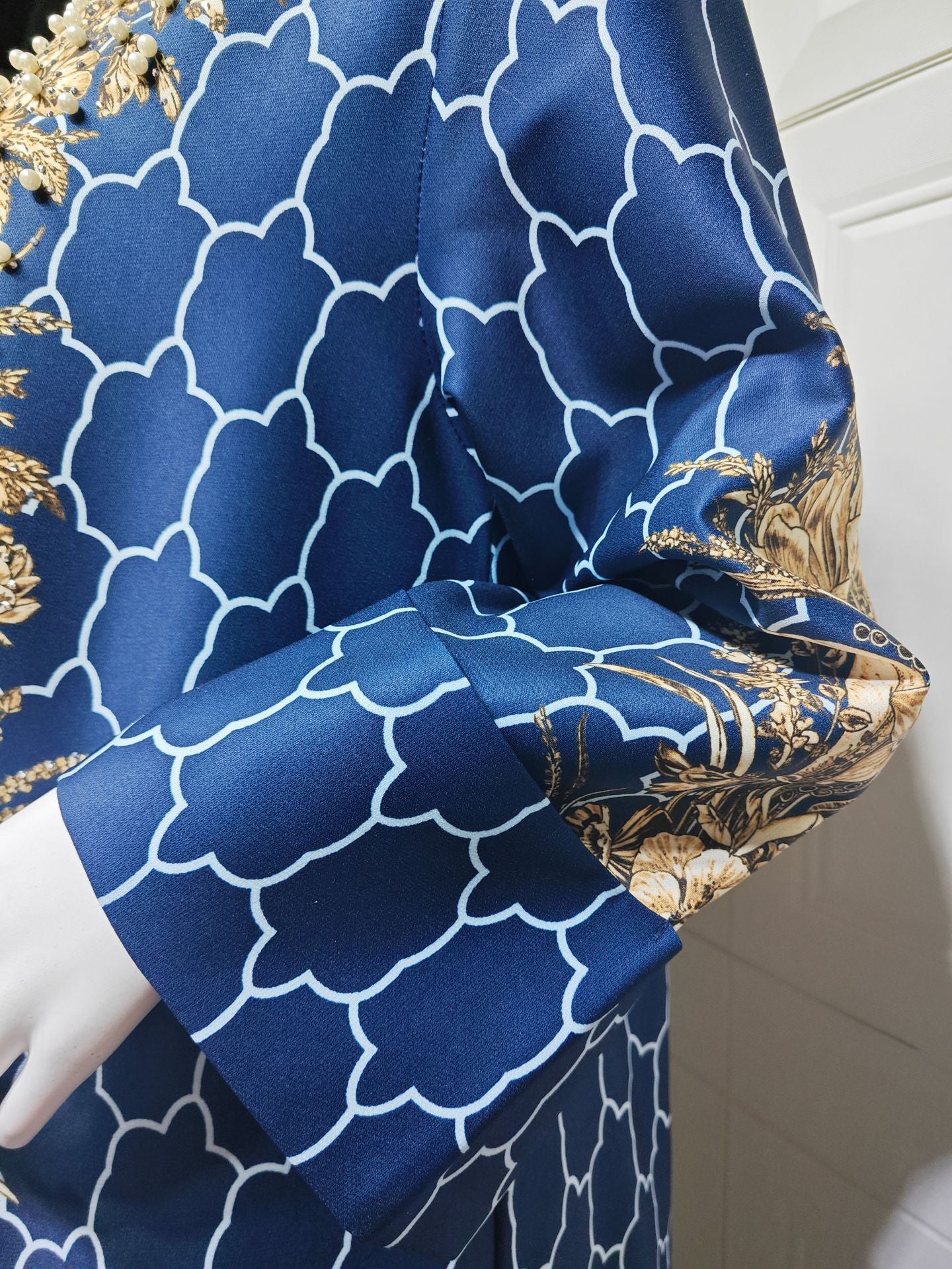 Royal Bloom Embellished Abaya Kaftan (Flash Sale 50% OFF)